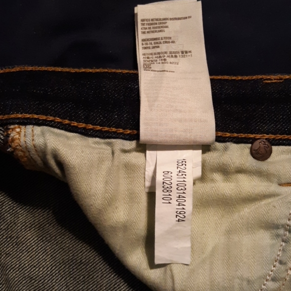 Abercrombie and Fitch Jeans - Picture 7 of 8